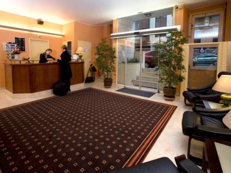 Hotel Bootcamp Issy-les-Moulineaux Interior photo